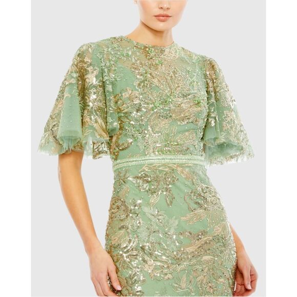 NWT Mac Duggal Women's Embellished Flutter Sleeve High Neck Gown Size US14 $898 - Picture 3 of 10